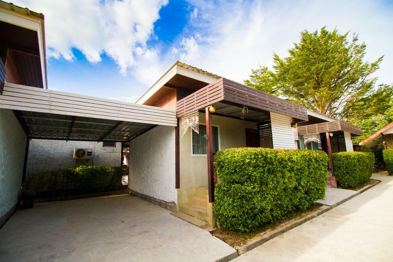Oyo 354 Ton Hom Resort & Villa Hua Hin Exterior photo