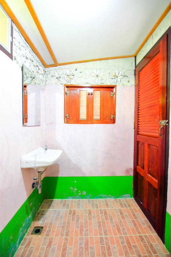 Oyo 354 Ton Hom Resort & Villa Hua Hin Exterior photo